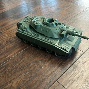 GI Joe MOBAT Tank Motorized Battle Tank vehicle green hasbro 1982 for parts